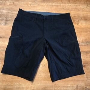 Eddie Bauer Men's Black Flat Front Shorts 36 Waist